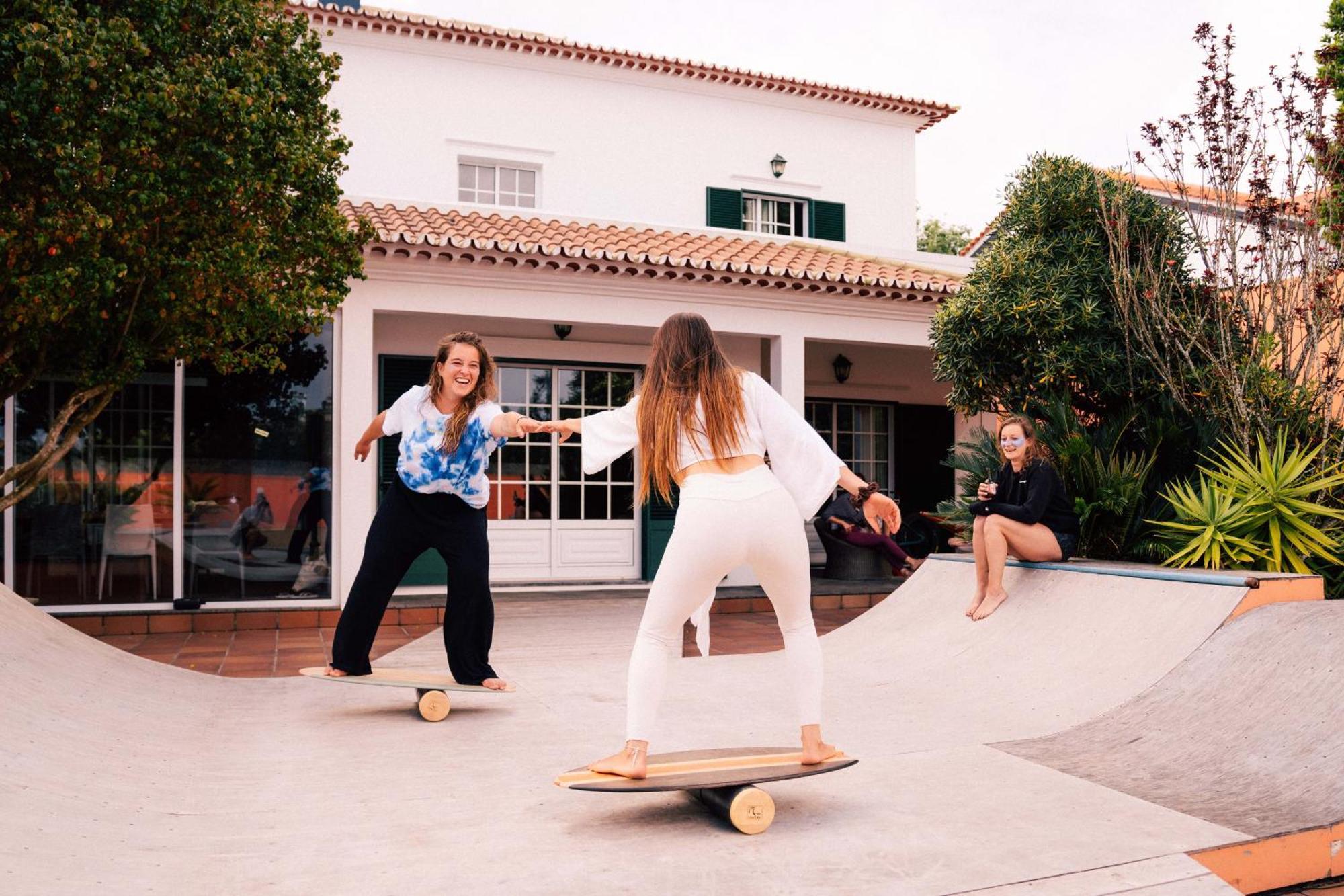 Salt Lips Surf & Coworking Azores Ponta Delgada Exterior foto